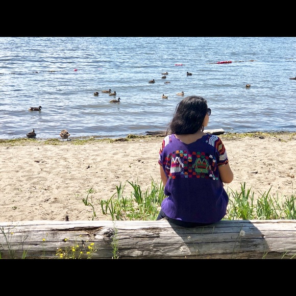 Guatemalan Huipil - Picture 6 of 7